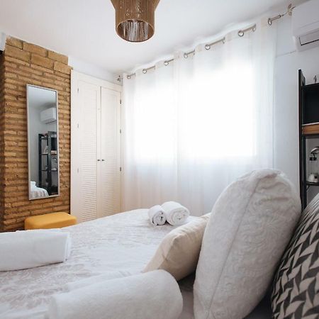 Cozy Attic With Terrace- 1Bd 1Bth- San Vicente Appartamento Siviglia Esterno foto