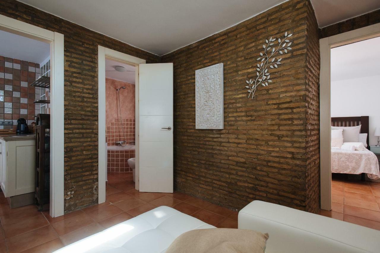 Cozy Attic With Terrace- 1Bd 1Bth- San Vicente Appartamento Siviglia Esterno foto