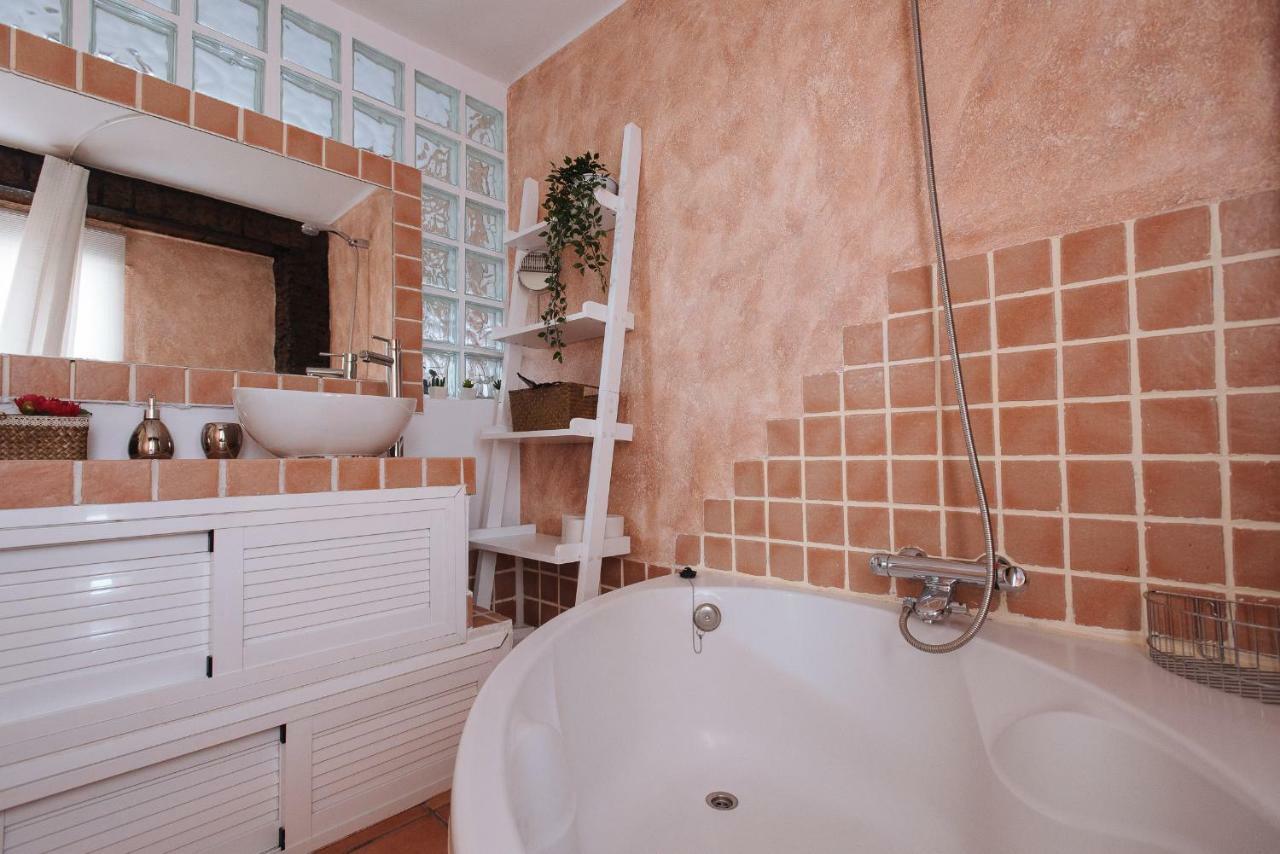 Cozy Attic With Terrace- 1Bd 1Bth- San Vicente Appartamento Siviglia Esterno foto