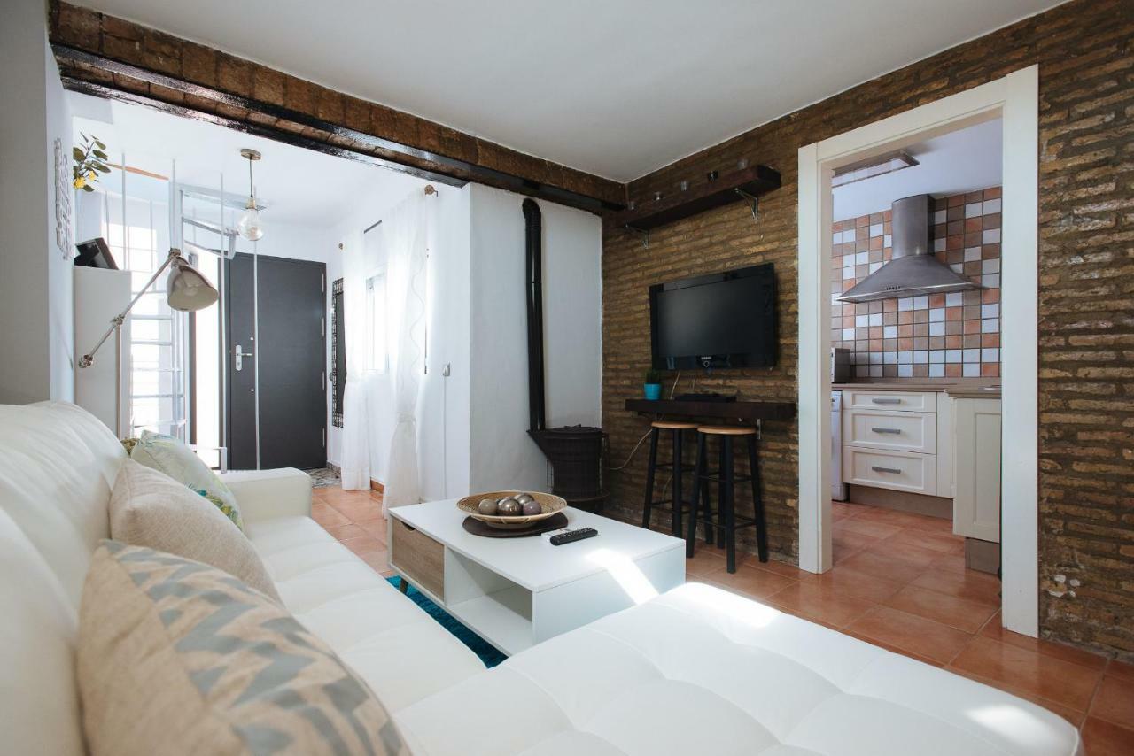Cozy Attic With Terrace- 1Bd 1Bth- San Vicente Appartamento Siviglia Esterno foto
