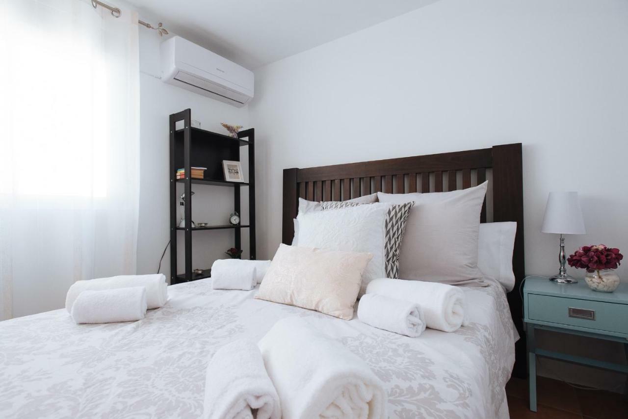 Cozy Attic With Terrace- 1Bd 1Bth- San Vicente Appartamento Siviglia Esterno foto