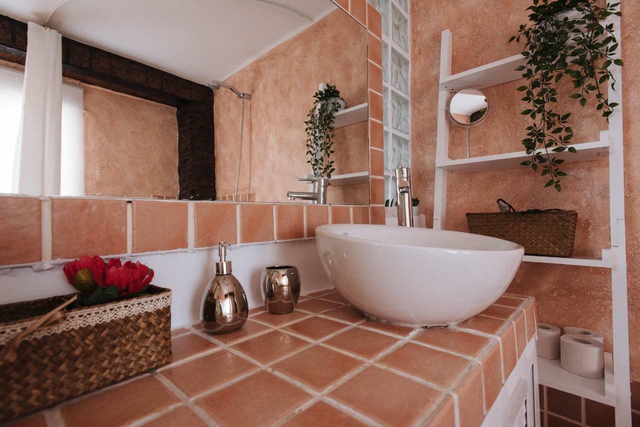 Cozy Attic With Terrace- 1Bd 1Bth- San Vicente Appartamento Siviglia Esterno foto