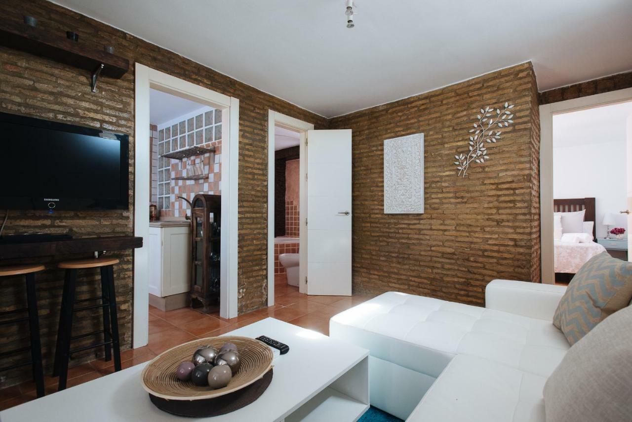 Cozy Attic With Terrace- 1Bd 1Bth- San Vicente Appartamento Siviglia Esterno foto